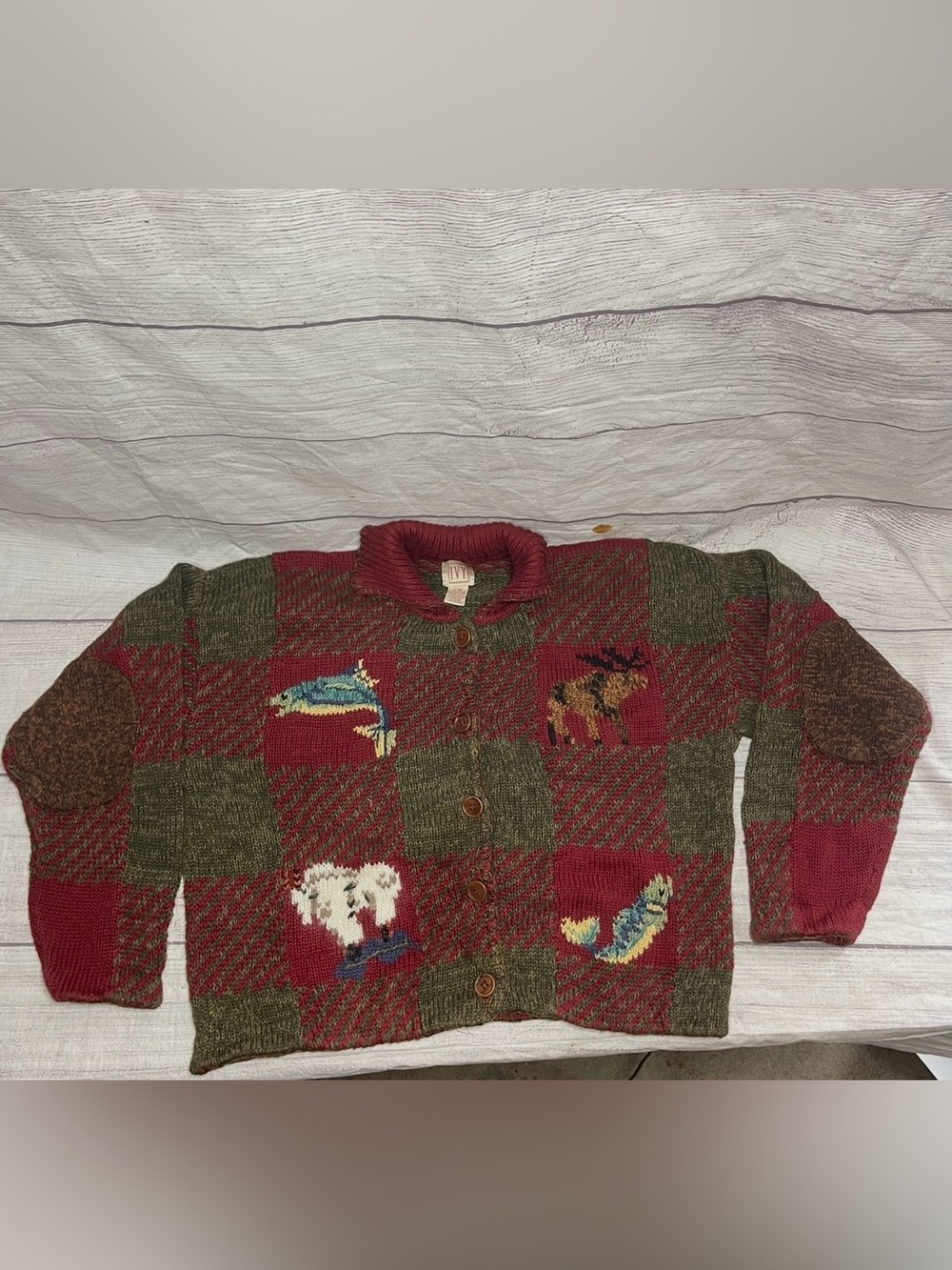 IVY Women’s Large Vintage Patchwork Cardigan
